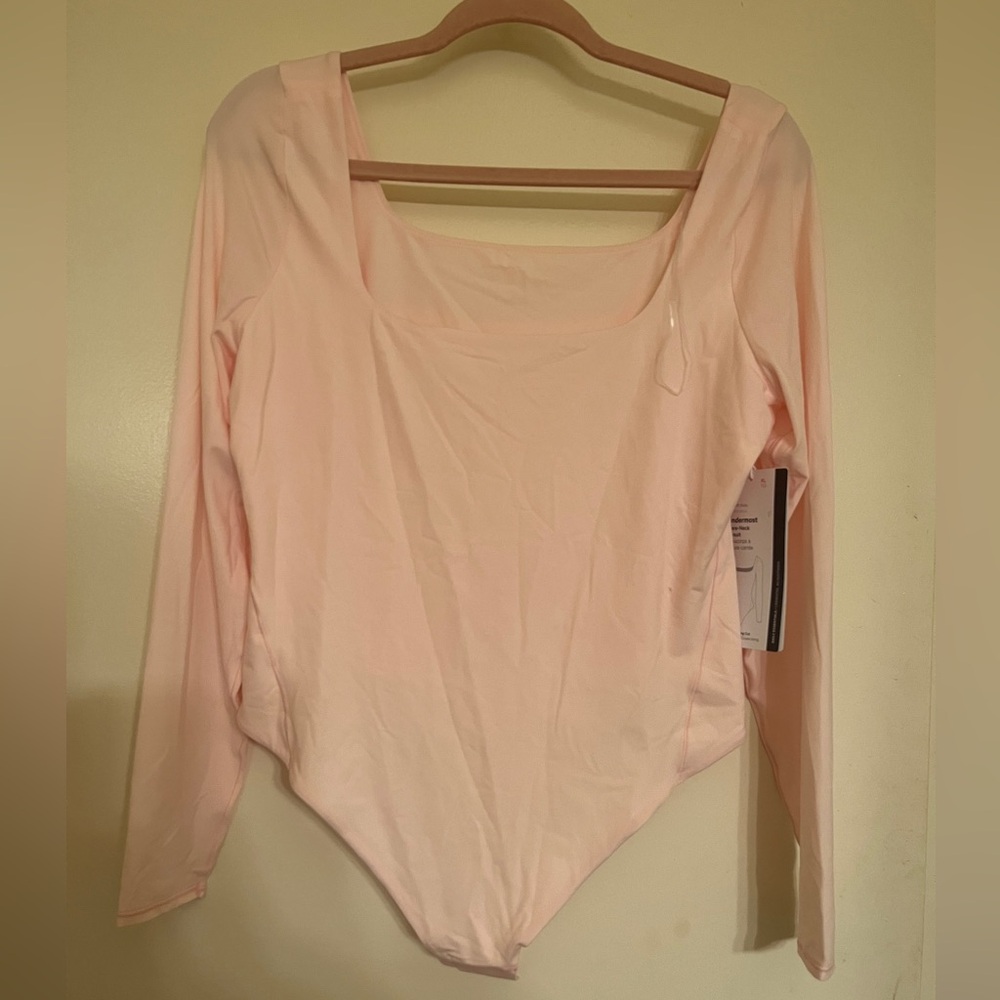 Wundermost Lululemon long sleeve square neck bodysuit NWT Strawberry Milkshake!